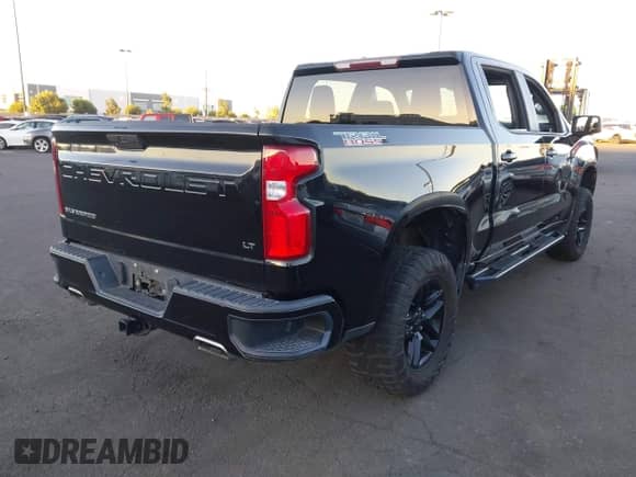 2020 Chevrolet Silverado 1500 LT Trail Boss с VIN 1GCPYFED3LZ177986, выставлен на аукционе IAAI как лот 43465103 с пробегом 85 217 миль миль и . История ставок и продаж доступна на DreamBid. Изображение 4.