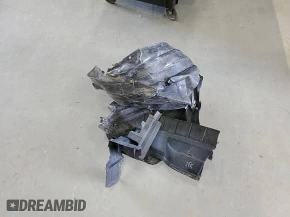 2018 Dodge Challenger T/A с VIN 2C3CDZBTXJH255186, выставлен на аукционе Copart как лот 68234784 с пробегом 65 848 миль миль и Списание • Salvage title. История ставок и продаж доступна на DreamBid. Изображение 12.