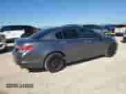 2011 Honda Accord EX z VIN 1HGCP3F72BA027911, wystawiony jako Copart lot #46756555 z przebiegiem 162 060 mil mil oraz Czysty tytuł • Clean title. Historia ofert i sprzedaży dostępna na DreamBid. Obrazek 3.