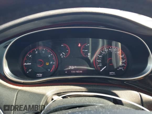 2015 Dodge Dart SXT z VIN 1C3CDFBBXFD330785, wystawiony jako Copart lot #64646005 z przebiegiem 116 193 mil mil oraz Szkoda całkowita • Salvage title. Historia ofert i sprzedaży dostępna na DreamBid. Obrazek 9.