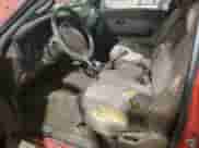 1997 Toyota Tacoma z VIN 4TAWM72N8VZ276375, wystawiony jako Copart lot #47674005 z przebiegiem 266 203 mil mil oraz Czysty tytuł • Clean title. Historia ofert i sprzedaży dostępna na DreamBid. Obrazek 7.