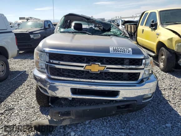 2012 Chevrolet Silverado 3500HD LTZ с VIN 1GC4K1C88CF199304, выставлен на аукционе Copart как лот 66035975 с пробегом Не указан миль и На запчасти • Non repairable. История ставок и продаж доступна на DreamBid. Изображение 5.