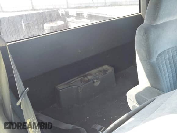 2002 Chevrolet S-10 LS с VIN 1GCCS19W128110211, выставлен на аукционе IAAI как лот 42333577 с пробегом 190 676 миль миль и . История ставок и продаж доступна на DreamBid. Изображение 8.