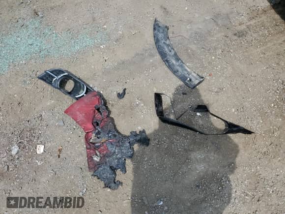 2011 Chevrolet Cruze LTZ z VIN 1G1PH5S94B7170039, wystawiony jako Copart lot #67998895 z przebiegiem Nie podano mil oraz Szkoda całkowita • Salvage title. Historia ofert i sprzedaży dostępna na DreamBid. Obrazek 12.