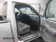 1998 Ford F-150 с VIN 1FTZF1826WNB58629, выставлен на аукционе IAAI как лот 43214816 с пробегом 169 574 миль миль и . История ставок и продаж доступна на DreamBid. Изображение 5.