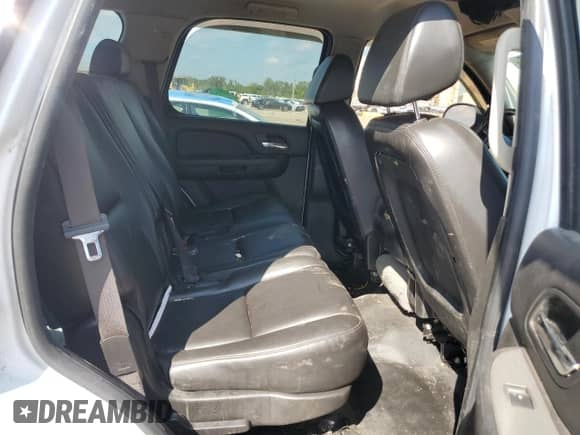 2009 Chevrolet Tahoe Special Service с VIN 1GNFK030X9R227745, выставлен на аукционе Copart как лот 81747325 с пробегом 210 569 миль миль и Чистый • Clean title. История ставок и продаж доступна на DreamBid. Изображение 11.