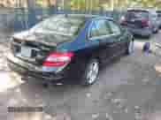 2010 Mercedes-Benz C 300 Sport с VIN WDDGF8BB4AR106271, выставлен на аукционе IAAI как лот 43511633 с пробегом 173 596 миль миль и . История ставок и продаж доступна на DreamBid. Изображение 4.