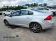 2014 Volvo S60 T5 z VIN YV1612FH9E2281186, wystawiony jako Copart lot #64036615 z przebiegiem 131 992 mil mil oraz Szkoda całkowita • Salvage title. Historia ofert i sprzedaży dostępna na DreamBid. Obrazek 2.