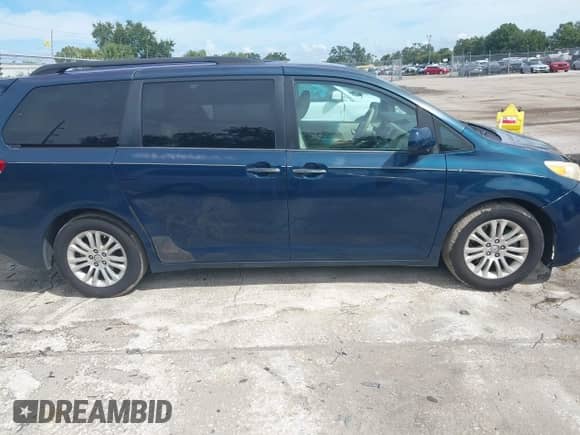 2011 Toyota Sienna XLE AAS with VIN 5TDYK3DC6BS021552, listed as a IAAI auction lot 43264289 with 283,765 mi miles and . Bid and sale history available at DreamBid. Image 13.