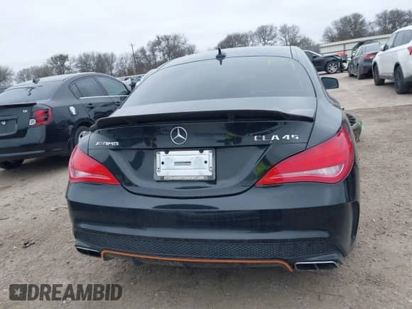 2016 Mercedes-Benz CLA 45 AMG с VIN WDDSJ5CB1GN338316, выставлен на аукционе IAAI как лот 41583580 с пробегом 69 855 миль миль и . История ставок и продаж доступна на DreamBid. Изображение 16.