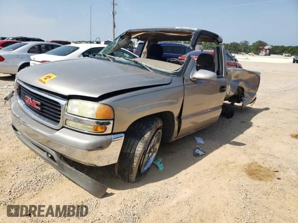 2002 GMC Sierra 1500 z VIN 1GTEC14W02Z290420, wystawiony jako Copart lot #65817084 z przebiegiem 273 128 mil mil oraz Szkoda całkowita • Salvage title. Historia ofert i sprzedaży dostępna na DreamBid. Obrazek 1.