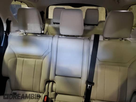 2017 Land Rover Discovery HSE with VIN SALRRBBV8HA028497, listed as a Copart auction lot 70854595 with 86,452 mi miles and Clean title. Bid and sale history available at DreamBid. Image 10.