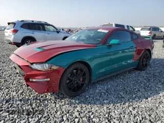 2019 Ford Mustang EcoBoost z VIN 1FA6P8TH6K5178433, wystawiony jako Copart lot #87071515 z przebiegiem 41 580 mil mil oraz Szkoda całkowita • Salvage title. Historia ofert i sprzedaży dostępna na DreamBid. Obrazek 1.