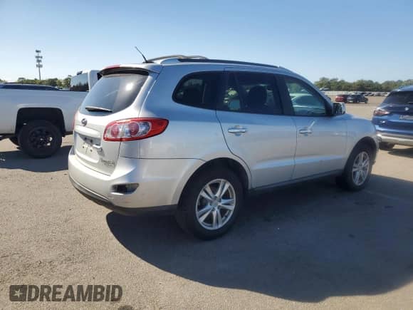 2011 Hyundai Santa Fe Limited z VIN 5XYZKDAG3BG037061, wystawiony jako Copart lot #84935345 z przebiegiem 144 988 mil mil oraz Czysty tytuł • Clean title. Historia ofert i sprzedaży dostępna na DreamBid. Obrazek 3.