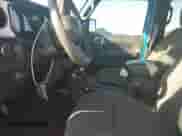 2024 Jeep Wrangler Willys с VIN 1C4PJXDN4RW104575, выставлен на аукционе Copart как лот 85154764 с пробегом 8 378 миль миль и Списание • Salvage title. История ставок и продаж доступна на DreamBid. Изображение 7.