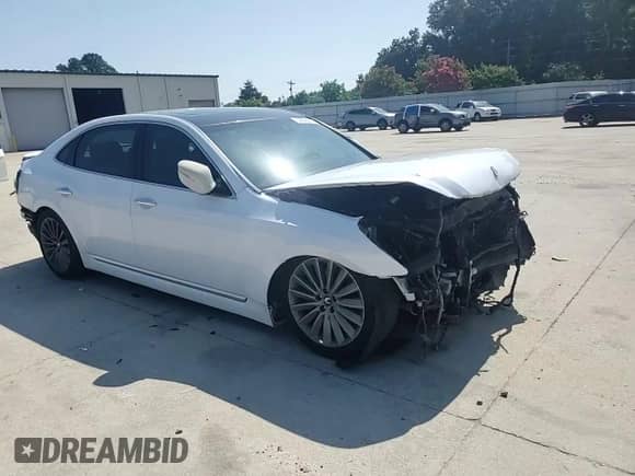 2014 Hyundai Equus Ultimate with VIN KMHGH4JH1EU086952, listed as a Copart auction lot 63856095 with 207,806 mi miles and Salvage title. Bid and sale history available at DreamBid. Image 14.