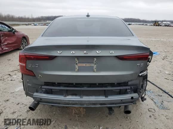 2019 Volvo S60 Momentum with VIN 7JR102FK0KG010984, listed as a Copart auction lot 52284975 with 156,569 mi miles and Clean title. Bid and sale history available at DreamBid. Image 6.