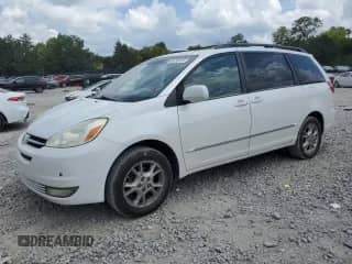 2004 Toyota Sienna XLE z VIN 5TDBA22CX4S000793, wystawiony jako Copart lot #69739105 z przebiegiem 379 960 mil mil oraz Szkoda całkowita • Salvage title. Historia ofert i sprzedaży dostępna na DreamBid. Obrazek 1.