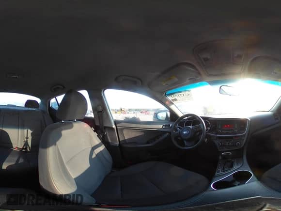 2015 Kia Optima LX with VIN KNAGM4A75F5636539, listed as a IAAI auction lot 43173332 with 173,831 mi miles and . Bid and sale history available at DreamBid. Image 18.