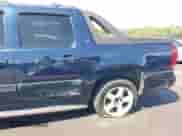 2007 Chevrolet Avalanche 2LT with VIN 3GNEC12J87G320527, listed as a IAAI auction lot 42887532 with 239,694 mi miles and . Bid and sale history available at DreamBid. Image 6.