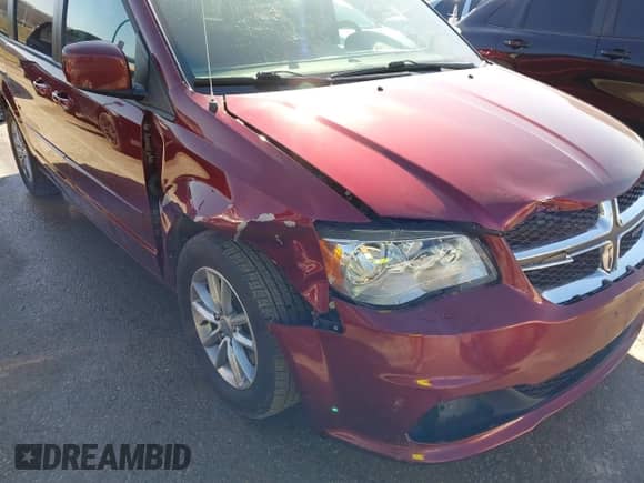 2016 Dodge Grand Caravan American Value z VIN 2C4RDGBG1GR401765, wystawiony jako IAAI lot #41719189 z przebiegiem 139 787 mil mil oraz . Historia ofert i sprzedaży dostępna na DreamBid. Obrazek 6.