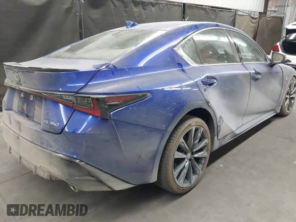 2023 Lexus IS 350 F Sport z VIN JTHGZ1B27P5065495, wystawiony jako IAAI lot #42034397 z przebiegiem 24 445 mil mil oraz . Historia ofert i sprzedaży dostępna na DreamBid. Obrazek 4.