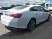 2024 Chevrolet Malibu LT с VIN 1G1ZE5ST4RF224971, выставлен на аукционе IAAI как лот 43005425 с пробегом 28 442 миль миль и . История ставок и продаж доступна на DreamBid. Изображение 4.