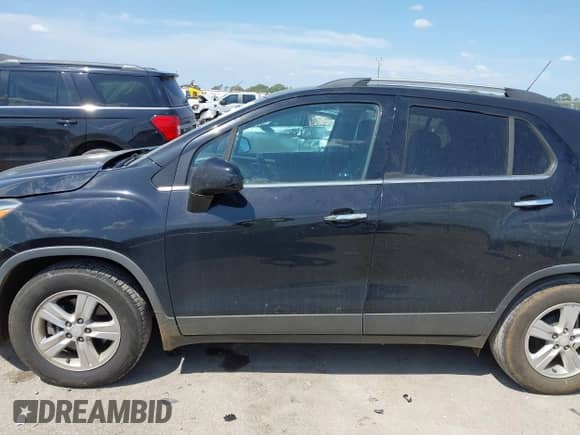 2018 Chevrolet Trax LT с VIN 3GNCJLSBXJL353478, выставлен на аукционе IAAI как лот 43008520 с пробегом 124 398 миль миль и . История ставок и продаж доступна на DreamBid. Изображение 14.