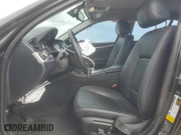 2014 BMW 5 Series 535i xDrive with VIN WBA5B3C57ED534635, listed as a Copart auction lot 82527745 with 124,954 mi miles and Clean title. Bid and sale history available at DreamBid. Image 7.