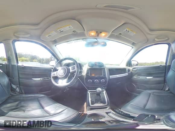 2015 Jeep Compass High Altitude с VIN 1C4NJCEA6FD240998, выставлен на аукционе Copart как лот 56063105 с пробегом 171 760 миль миль и Списание • Salvage title. История ставок и продаж доступна на DreamBid. Изображение 14.