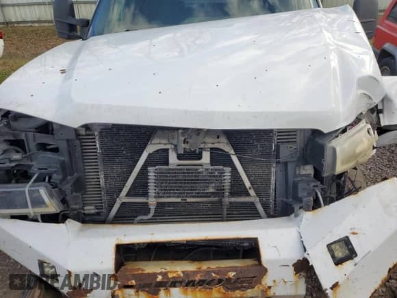 2004 Chevrolet Silverado 3500 DRW с VIN 1GCJK33104F120422, выставлен на аукционе Copart как лот 78437134 с пробегом 277 609 миль миль и Списание • Salvage title. История ставок и продаж доступна на DreamBid. Изображение 11.