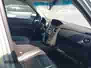 2014 Honda Pilot EX-L z VIN 5FNYF4H52EB049976, wystawiony jako IAAI lot #42957223 z przebiegiem 201 957 mil mil oraz . Historia ofert i sprzedaży dostępna na DreamBid. Obrazek 5.