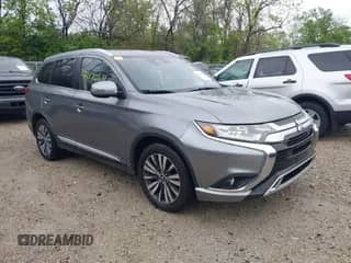 2020 Mitsubishi Outlander SE z VIN JA4AD3A31LJ001086, wystawiony jako IAAI lot #42170611 z przebiegiem 88 367 mil mil oraz . Historia ofert i sprzedaży dostępna na DreamBid. Obrazek 1.