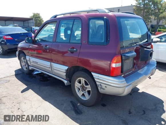 2002 Chevrolet Tracker LT с VIN 2CNBJ634326920332, выставлен на аукционе IAAI как лот 42840144 с пробегом 186 375 миль миль и . История ставок и продаж доступна на DreamBid. Изображение 3.