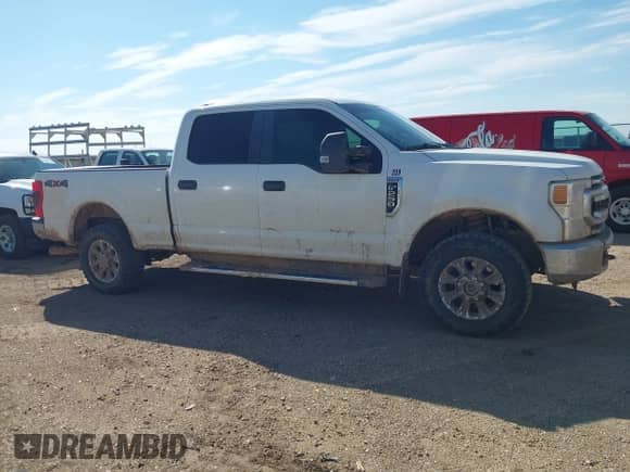 2020 Ford F-250 XL with VIN 1FT7W2B68LEE19764, listed as a IAAI auction lot 43441251 with 123,650 mi miles and . Bid and sale history available at DreamBid. Image 13.