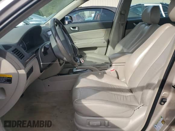 2007 Hyundai Sonata SE с VIN 5NPEU46FX7H164737, выставлен на аукционе Copart как лот 84199625 с пробегом 112 138 миль миль и Чистый • Clean title. История ставок и продаж доступна на DreamBid. Изображение 7.