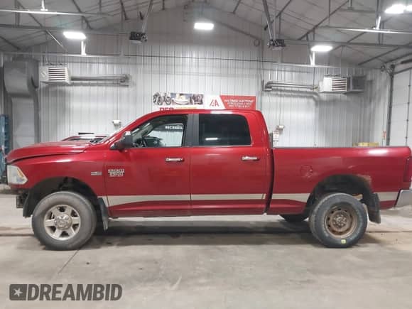 2010 Dodge 2500 ST with VIN 3D7TT2CT5AG148198, listed as a IAAI auction lot 42400809 with 196,031 mi miles and . Bid and sale history available at DreamBid. Image 14.