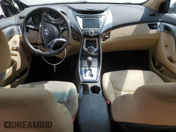 2011 Hyundai Elantra GLS z VIN KMHDH4AE0BU101672, wystawiony jako Copart lot #69135035 z przebiegiem Nie podano mil oraz Szkoda całkowita • Salvage title. Historia ofert i sprzedaży dostępna na DreamBid. Obrazek 8.