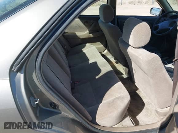 2001 Toyota Camry LE with VIN JT2BG22K210535291, listed as a IAAI auction lot 43530605 with 193,735 mi miles and . Bid and sale history available at DreamBid. Image 8.