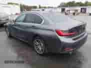 2020 BMW 3 Series 330i xDrive z VIN 3MW5R7J02L8B28220, wystawiony jako IAAI lot #43396767 z przebiegiem 60 487 mil mil oraz . Historia ofert i sprzedaży dostępna na DreamBid. Obrazek 3.