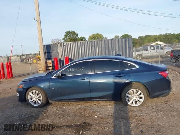 2022 Chevrolet Malibu LT z VIN 1G1ZD5ST3NF127922, wystawiony jako IAAI lot #43351328 z przebiegiem 82 036 mil mil oraz . Historia ofert i sprzedaży dostępna na DreamBid. Obrazek 15.