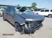 2020 Chevrolet Silverado 1500 LT с VIN 3GCUYDEDXLG270432, выставлен на аукционе IAAI как лот 42285824 с пробегом 68 160 миль миль и . История ставок и продаж доступна на DreamBid. Изображение 1.