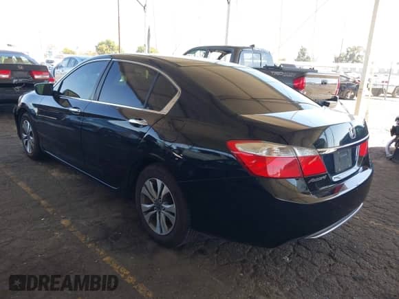 2014 Honda Accord LX с VIN 1HGCR2F33EA269418, выставлен на аукционе IAAI как лот 43386030 с пробегом 148 514 миль миль и . История ставок и продаж доступна на DreamBid. Изображение 3.