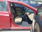 2012 Hyundai Elantra Limited с VIN KMHDH4AE8CU281503, выставлен на аукционе IAAI как лот 42647793 с пробегом 161 761 миль миль и . История ставок и продаж доступна на DreamBid. Изображение 5.