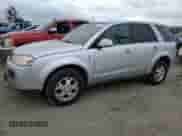 2006 Saturn VUE z VIN 5GZCZ53476S875618, wystawiony jako Copart lot #71250894 z przebiegiem 186 577 mil mil oraz Czysty tytuł • Clean title. Historia ofert i sprzedaży dostępna na DreamBid. Obrazek 1.