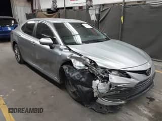 2023 Toyota Camry LE с VIN 4T1C11AK3PU761359, выставлен на аукционе IAAI как лот 43274138 с пробегом 42 305 миль миль и . История ставок и продаж доступна на DreamBid. Изображение 1.