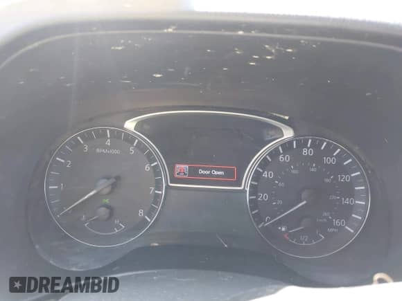 2016 Nissan Pathfinder Platinum with VIN 5N1AR2MM0GC616224, listed as a IAAI auction lot 42088422 with 131,411 mi miles and . Bid and sale history available at DreamBid. Image 7.