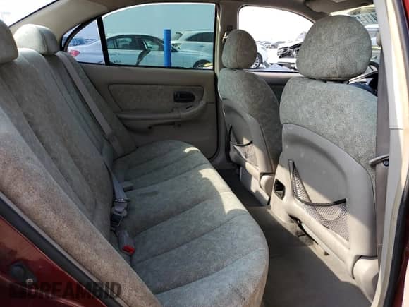 2001 Hyundai Elantra GLS с VIN KMHDN45D91U056045, выставлен на аукционе Copart как лот 68411415 с пробегом 148 691 миль миль и Списание • Salvage title. История ставок и продаж доступна на DreamBid. Изображение 10.