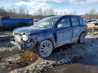 2009 Jeep Compass Sport с VIN 1J4FT47A39D128787, выставлен на аукционе Copart как лот 45688495 с пробегом 121 747 миль миль и Списание • Salvage title. История ставок и продаж доступна на DreamBid. Изображение 1.