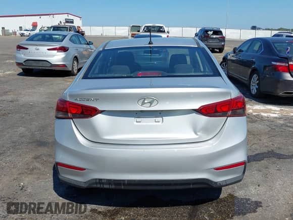 2020 Hyundai Accent SE с VIN 3KPC24A64LE123250, выставлен на аукционе IAAI как лот 43312786 с пробегом 170 121 миль миль и . История ставок и продаж доступна на DreamBid. Изображение 17.